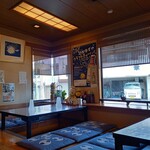 岩井屋 - 店内