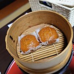 Sengaku Kan - 紙付きのまま蒸し器へ。