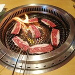 焼肉きんぐ - 