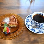 Yuri Coffee - ケーキセット950円