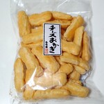 Mochikichi Higashiosaka Ten - チーズおかき（237円）