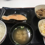 Yoshinoya Sanjurokugosen Tomakomai Ten - 