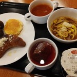 ダイニング＆カフェ ランデブーラウンジ - 〆の3皿目。と思いきや…