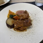 Bistro Erueera - 