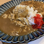 Building Shokudo Dera - マーボー豆腐&そばだしカレーあいがけ丼