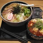 ラーメン ハルマ - 冷たい鳥中華(大盛)+麻婆丼ハーフ