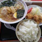 Kuroiso Parking Area (Kudari Sen) Eat-in Corner - セットメニューです