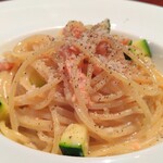 Osteria time - ■サーモンとズッキーニの軽いクリームソース