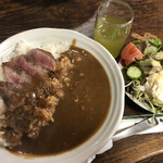 いこい - ♪ステーキカレー￥800 大盛￥100