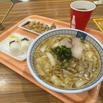 Dotonbori Kamukura Ionmorushijonawateten - おいしいラーメン(店長おすすめＡセット)