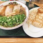 尾道ラーメン なかむら - 