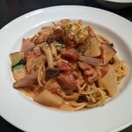 Trattoria Italia Ginza Ten - パスタ：オマール海老のトマトソース