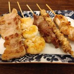 Umai Niku to Umai Sakana Shunsai Kagaya - 串焼きいろいろおまかせ5本　８８８円