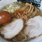 Sato Ya - 醤油ラーメン、味玉トッピング