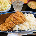 Tonkatsu Waraku - 特製ロースカツカレー＝１４８０円 税込