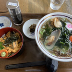 Rest House Ushio - 磯ラーメン・生ウニ丼セット