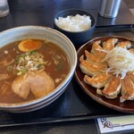 Gomi Hatchin Susono Ten - 浜松餃子らーめんセット