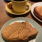 Coffee to Taiyaki no Karaku - 