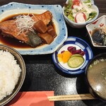 Shunsen Ryori Tomiyama - 金目煮付定食 950円