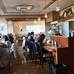 Ebi Meshi Ya Mannari Ten - えびめしや 万成店(岡山県岡山市北区万成西町)店内