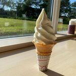 Kobayashi Bokujou Okashina Soft serve ice cream Koubou - みっくすそふと（380円）