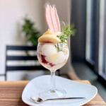 ao coffee&gallery - momo parfait♡