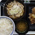 吉野家 - 牛皿・ねぎ塩豚定食