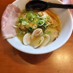 熟成醤油らーめん 十二分屋 - 鶏とハマグリのラーメン850円