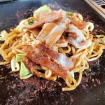 お好み焼肉 道とん堀 - にじやの焼きそば