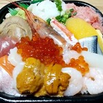 丼丸ウィング - 1080円のオリジナル丼