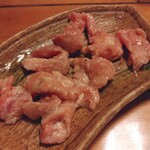 Yakiniku Kintoun - 上ガツ 塩 500円匂いが... 大丈夫なの？ 食べられない(>_<)