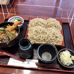 Teuchi Soba Nioka - もりそば大盛りと小天丼のセットで¥1300也。