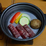 お食事処ぶなしずく(谷地温泉) - 牛鉄板焼き