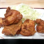 やきとり専門 串達 - 「特製ザンギ定食」のメイン