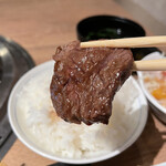 Kuroge Wagyu Marugoto Ittogai Yakiniku Dotonbori Mitsuru Shinsaibashi Ten - 