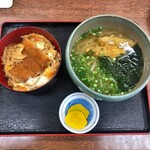 Udon Soba Kitano Sho - うどんセット(ミニカツ丼)  790円