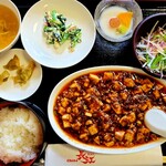 China Choko Yanase Ten - 麻婆豆腐定食880円