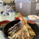 Tempura no Tomoei - 大エビカニ天丼