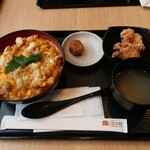 Niwa Tori Sanwa Rarapoto Yokohama Ten - 名古屋コーチン親子丼