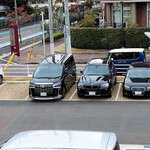 マクドナルド - 駐車場はドイツ車が多い