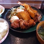 Sensui - ミニまんぷく定食（850円）