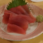 べろん家 - マグロ刺し 550円