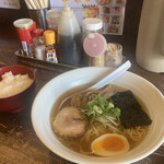 ラーメン麺虎 - 