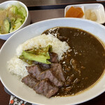 Aka Gyu-don Senmon Ten Gotouya Aso Ten - あか牛ステーキカレーセット　1,600円