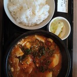 カルビ丼とスン豆腐専門店 韓丼 - 