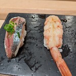 Tsukiji Sushi Sei Isedan Shizuoka Ten - アジ・赤海老