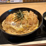 三河麺don家 - カツ丼、家庭内同居型です