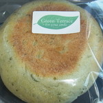 Bread and Coffee Green Terrace - ヨモギパン　香りが良く春を感じる味わい