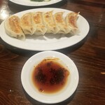 八福食堂 - 餃子と鉄入りラー油