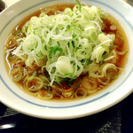 どんどん庵 - うどん（並 320円）